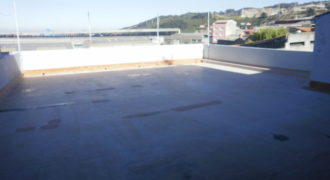 Venta de piso en Arteixo con terraza.